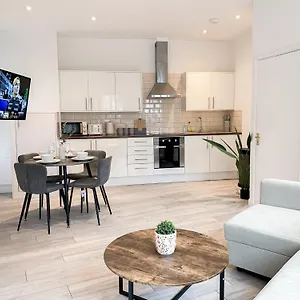 1-bedroom In Shoreditch, Old Street, Hoxton Apartment London